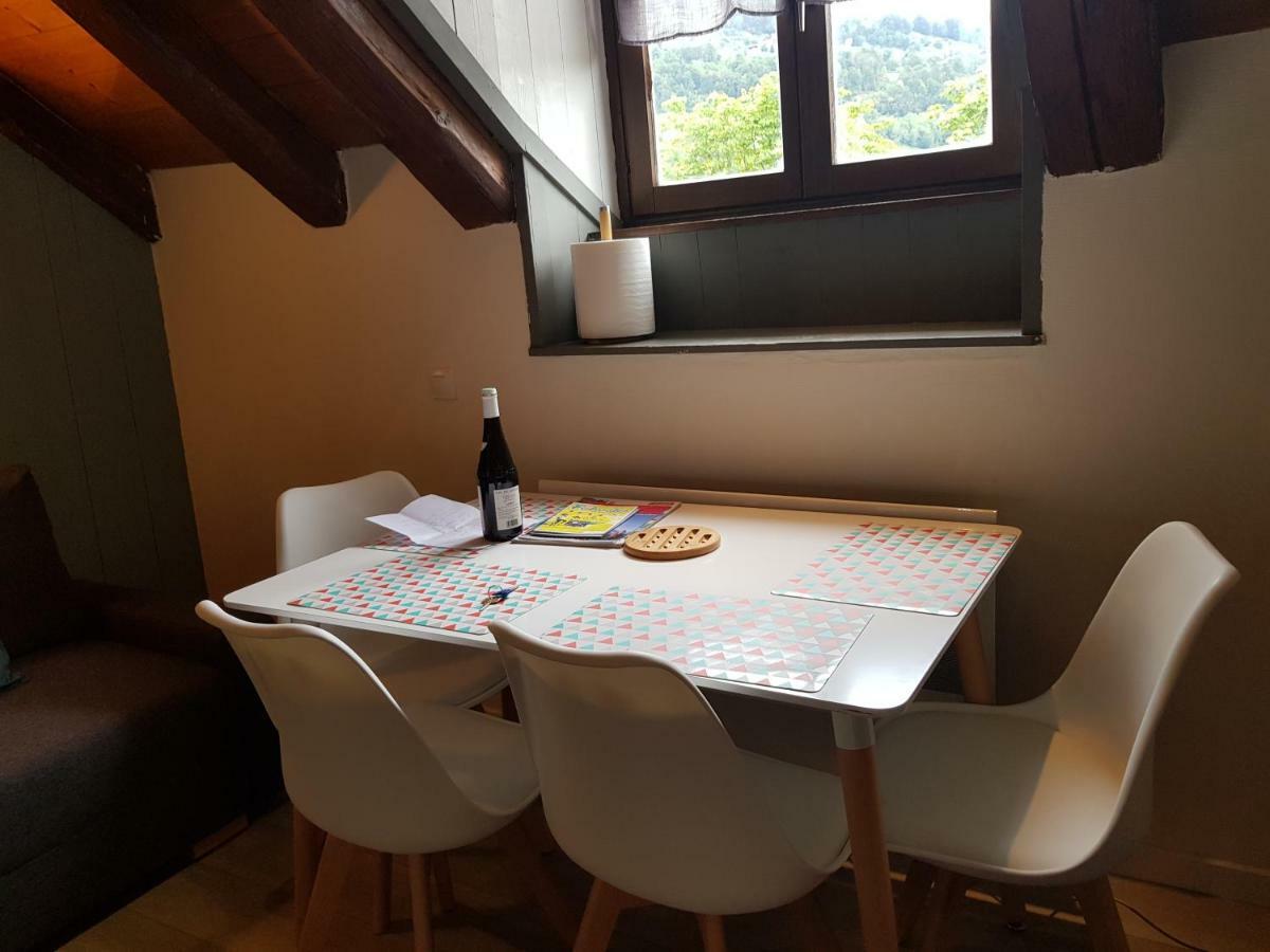 Studio Duplex Place De La Grenette سالونش المظهر الخارجي الصورة