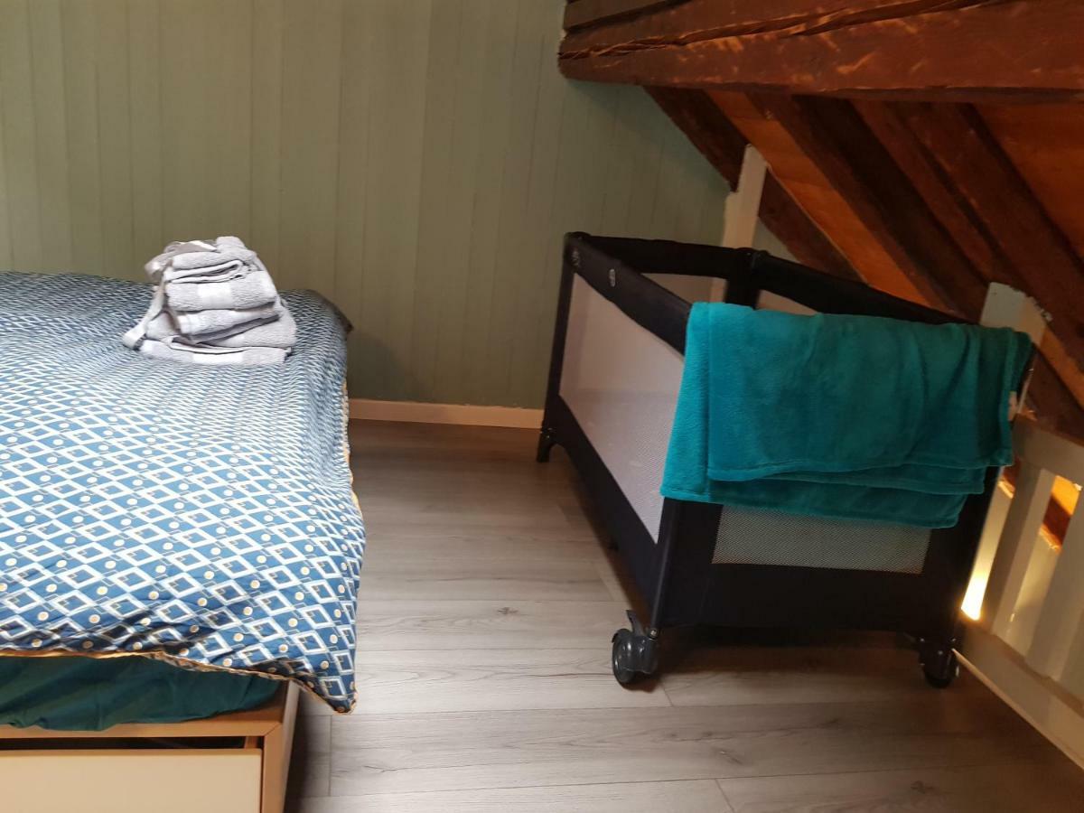 Studio Duplex Place De La Grenette سالونش المظهر الخارجي الصورة